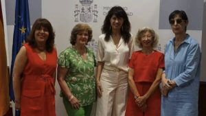 La ministra de Igualdad, Ana Redondo, recibió en el Ministerio el pasado 11 de junio 2025 a la Junta Directiva de la Asociación del Secretariado Profesional de Madrid (ASPM). Foto: Europa Press
